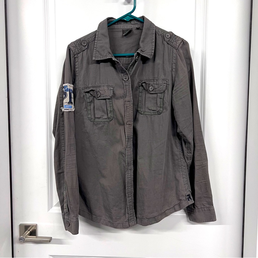 Olive colored Shacket super fun design! Size xl